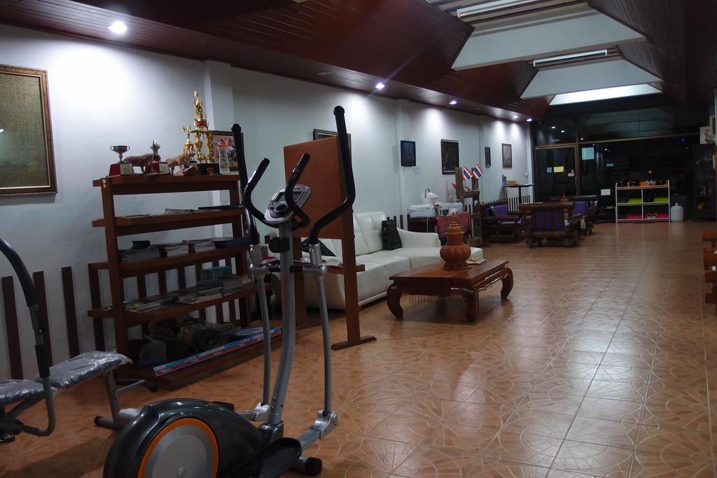 Khaolak Traveller Lodge Khaulak Kültér fotó