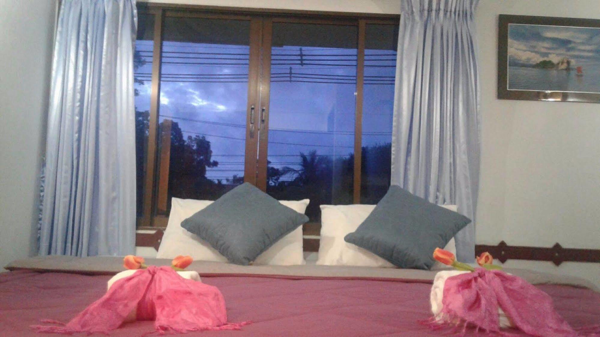 Khaolak Traveller Lodge Khaulak Kültér fotó