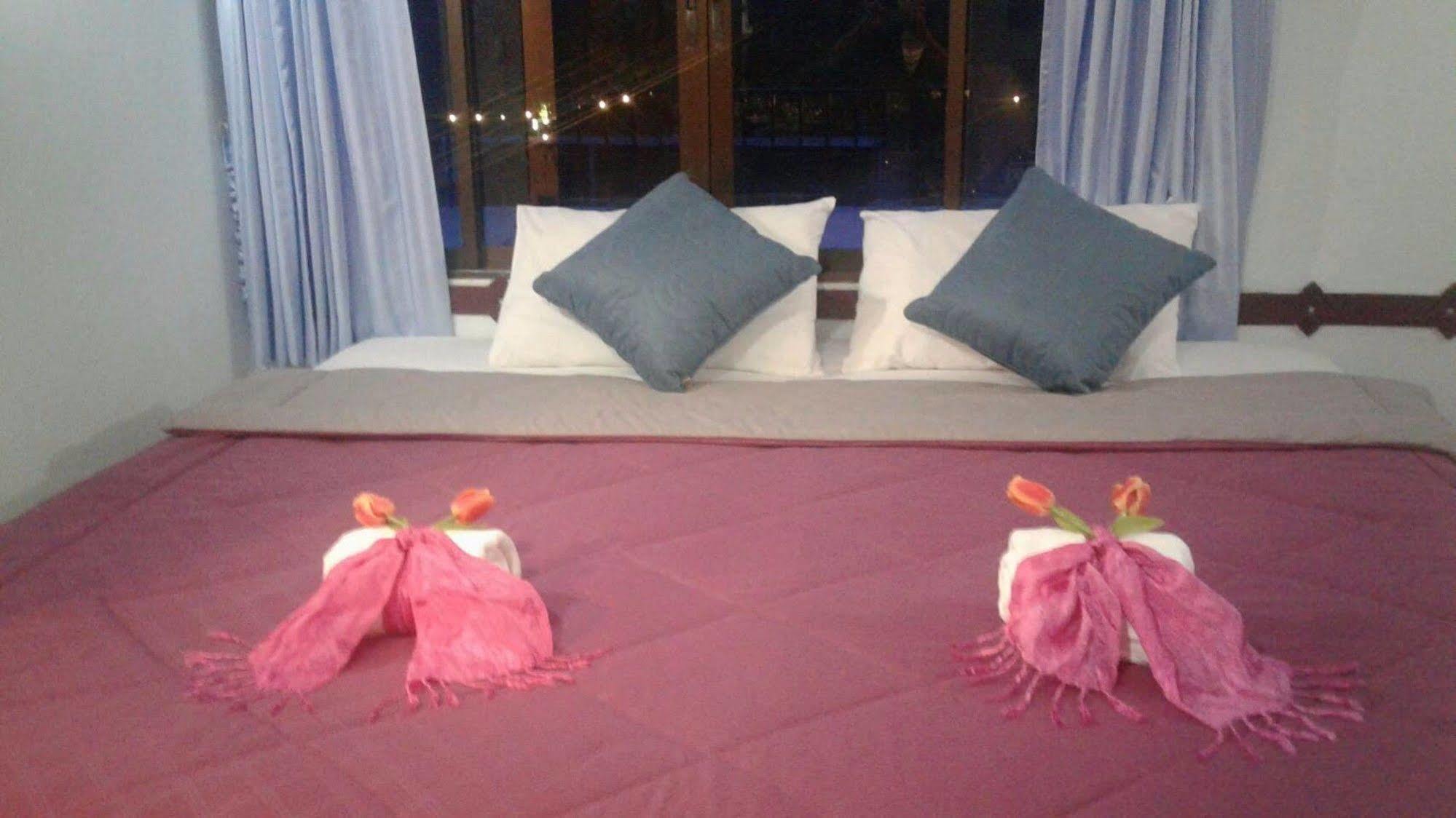 Khaolak Traveller Lodge Khaulak Kültér fotó